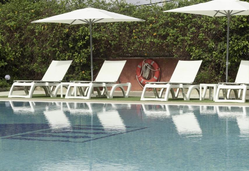 Alboran Algeciras Hotel Ngoại thất bức ảnh